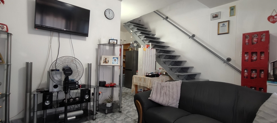 2 Bedroom Property for Sale in Sidwell Eastern Cape